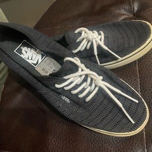 Mesh black vans